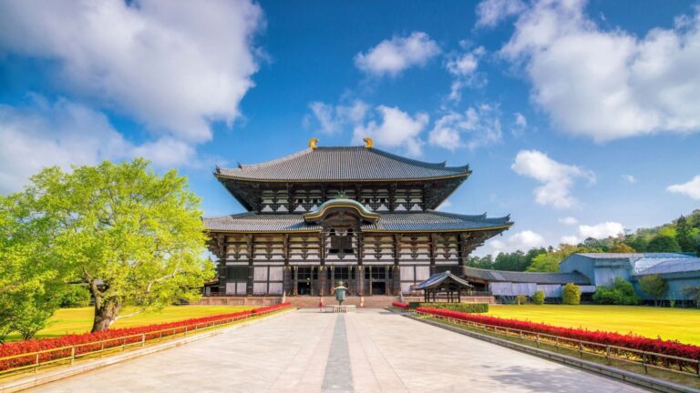 Exploring the Ancient Temples of Nara