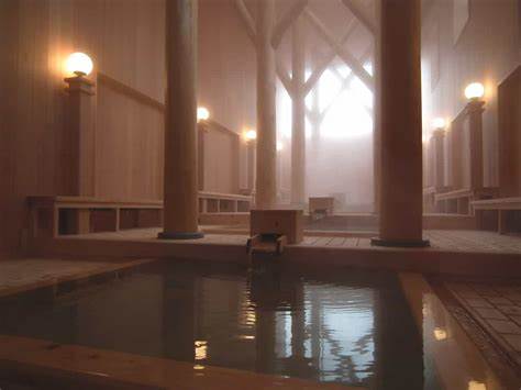 How to Enjoy a Japanese Onsen Like a Local