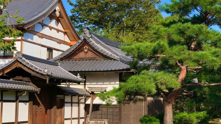 The Role of Natural Materials in Japanese Architecture
